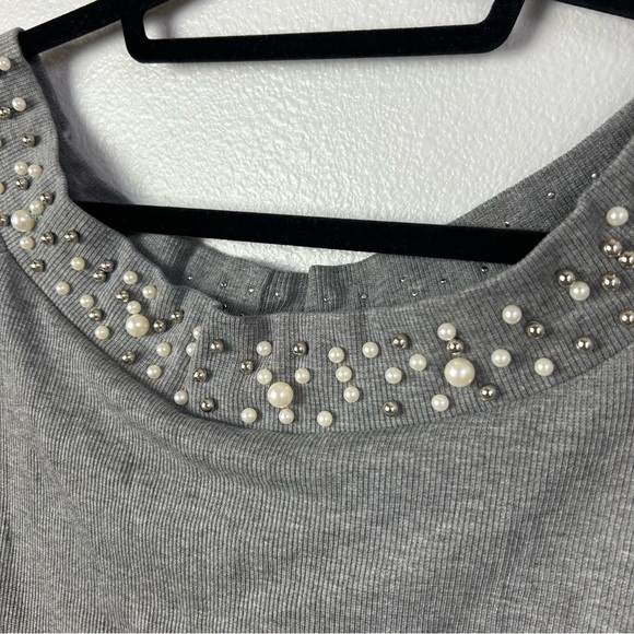 CBR Beaded Off Shoulder Sweater Size Large - Picture 4 of 10